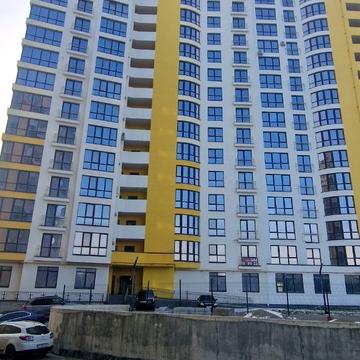 Володимира Івасюка вул., 86