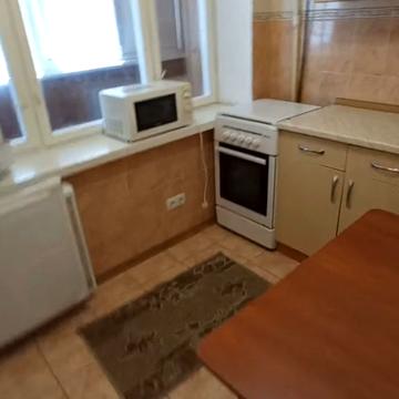 Чоколівський бульв., 16