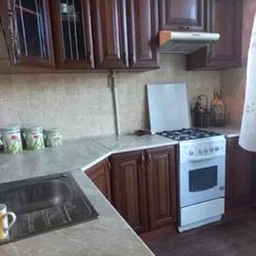 Іллі Ріпина вул., 16