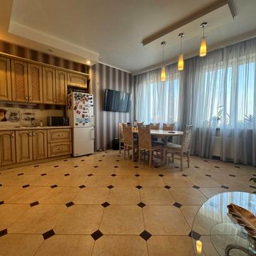 Пантелеймонівська вул., 88/1