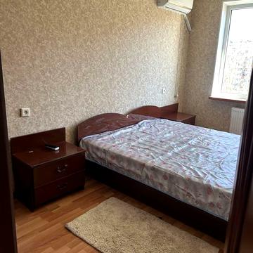 Князя Володимира Великого просп., 151/1