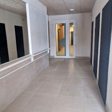 24 Серпня вул., (Будинок 4)