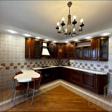 Мокра вул. (Кудряшова), 3