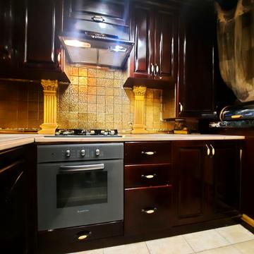 Кондукторська вул., 5