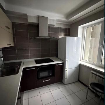 Оболонський просп., 31