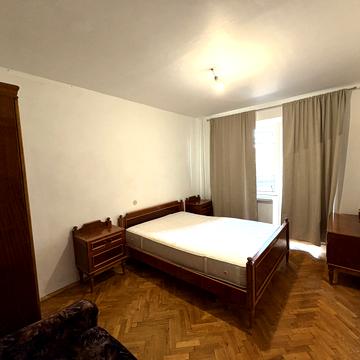 Хорива вул., 50