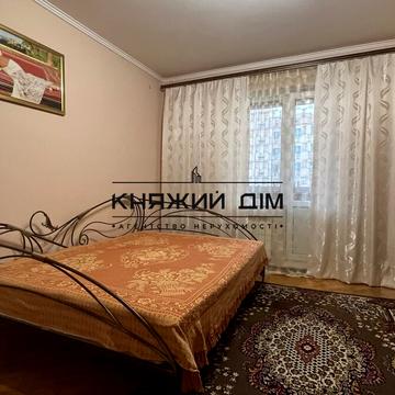 Миколи Бажана просп., 7-Б