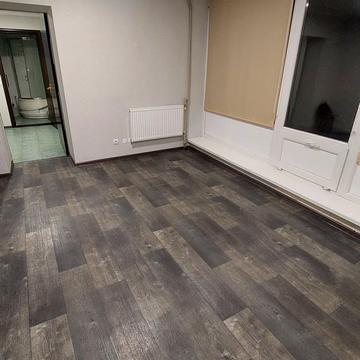 Данила Галицького вул., 5