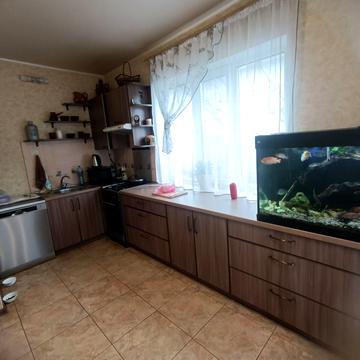 Дніпровська вул.