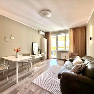 Голосіївський просп. (40-річчя Жовтня), 58