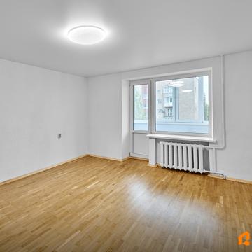 Феодосійська вул., 4