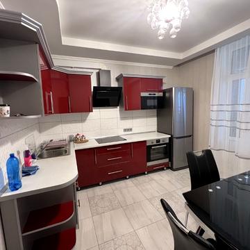 Авіаконструктора Ігоря Сікорського вул. (Танкова), 4-В