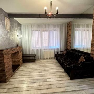 Свободи просп., 15/1