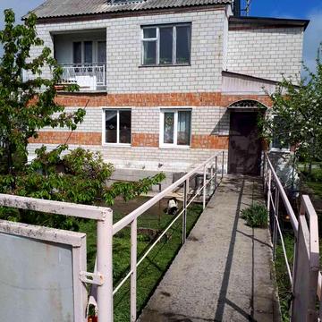 Тростяна, 18