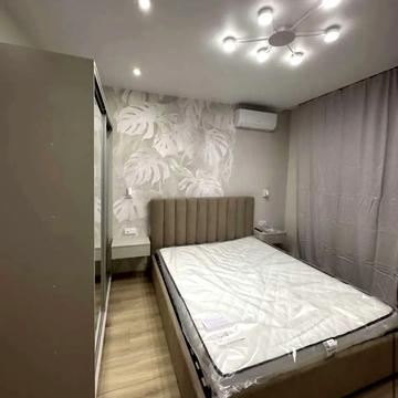 Воскресенська вул., 2-В