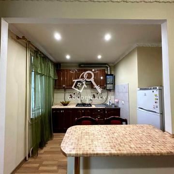 Університетський просп. (Гагаріна), 59