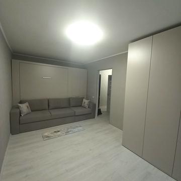 Максима Берлинського вул., 18/7