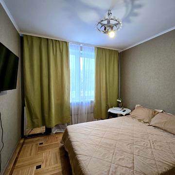 Перемоги просп., 61