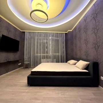 Героїв Оборони Одеси вул. (Героїв Сталінграду), 24