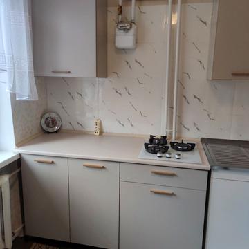 Олександра Поля просп. (Кірова), 90