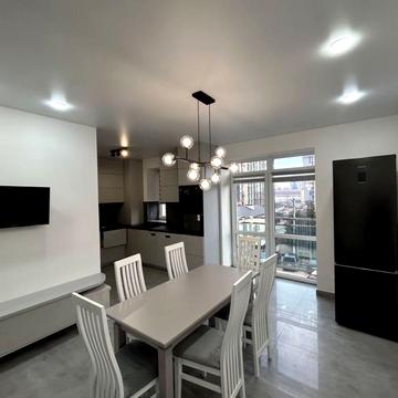 Гетьмана Мазепи вул., 164, к8