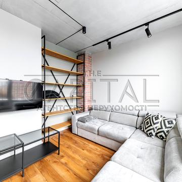 Салютна вул., 2к2