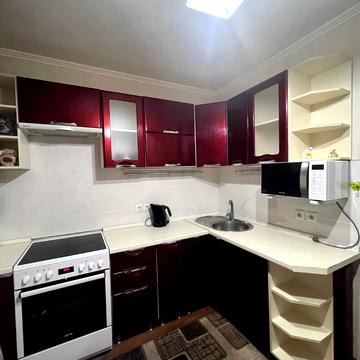 Миколи Бажана просп., 9-Ж