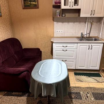 Паркова вул., 6