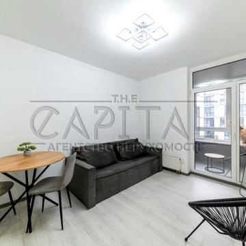 Салютна вул., 2к19 Коло