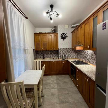 Берестейської унії пл. (Липнева), 7