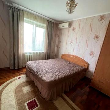 Богдана Завади вул. (Мікояна), 24