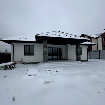 Молодіжна вул.