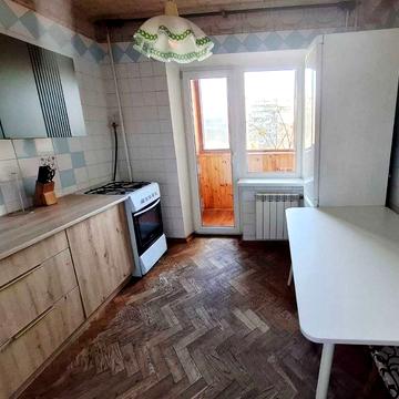 Митрополита Андрея Шептицького вул. (Анатолія Луначарського), 24