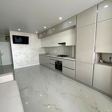 Набережна Перемоги вул., 44п