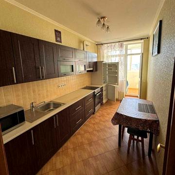 Петра Калнишевського вул. (Михайла Майорова), 7