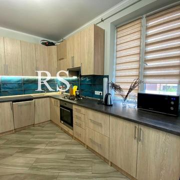 Винна Гора вул., 18