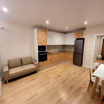 Столичне шосе, 5