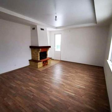 Садова вул.