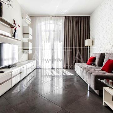 Шота Руставелі вул., 5/14