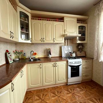 Незалежності вул., 16