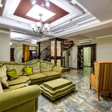 Панаса Мирного вул.