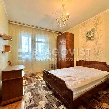 Академіка Заболотного вул., 28