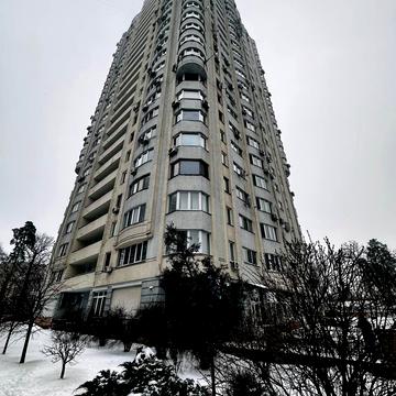 Верховинна вул., 35