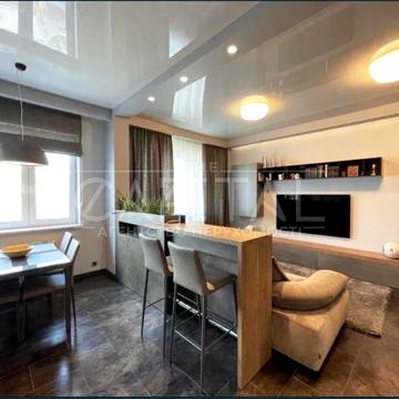 Патріарха Мстислава Скрипника вул., 40