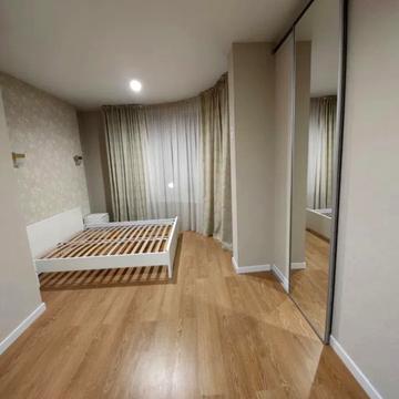 Петра Калнишевського вул. (Михайла Майорова), 7