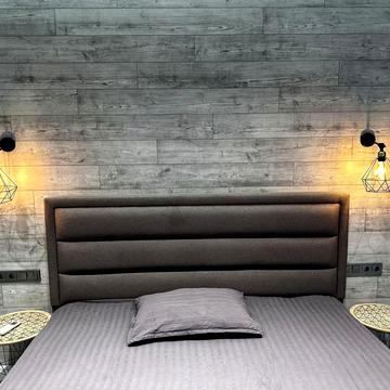 Академіка Філатова вул., 2/1