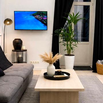 Володимирська вул., 19-А