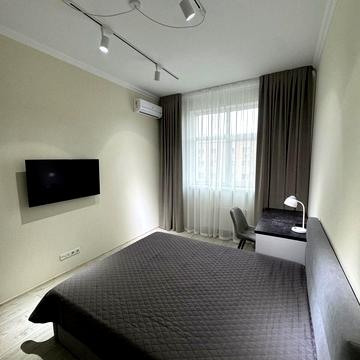 Василя Тютюнника вул. (Анрі Барбюса), 51/1А