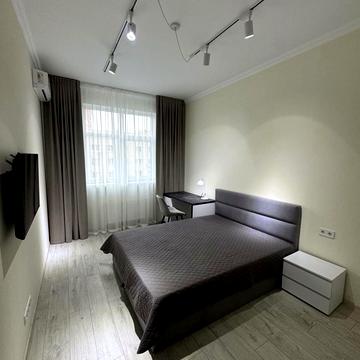 Василя Тютюнника вул. (Анрі Барбюса), 51/1А