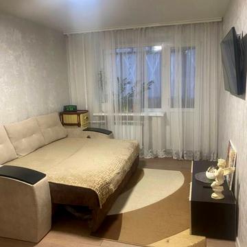 Університетська, 85